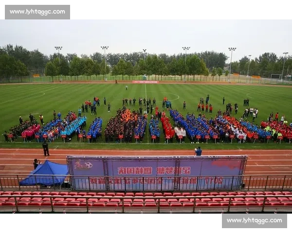 我爱湘潭我的家!2025 “迅达杯” 岳塘区足球联赛燃情开赛